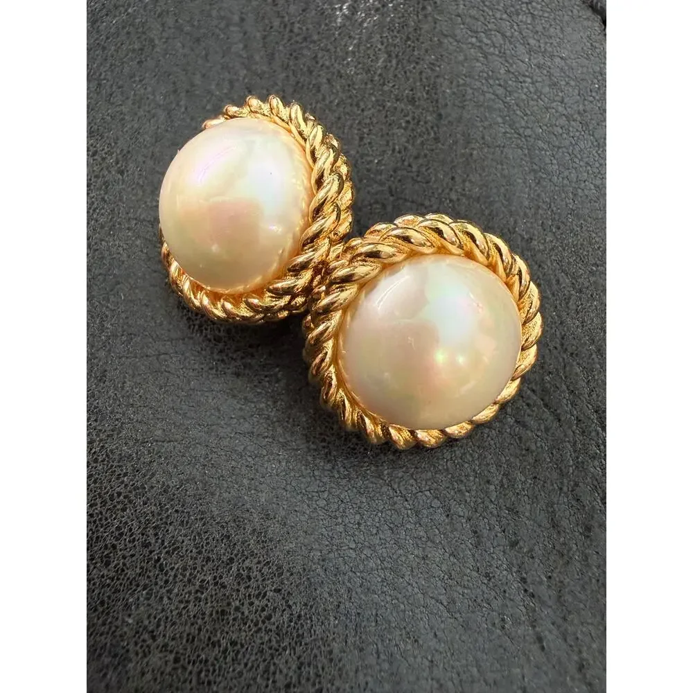 Christian Dior Vintage Faux Pearl Gold Tone Rope Clip On Earrings Signed